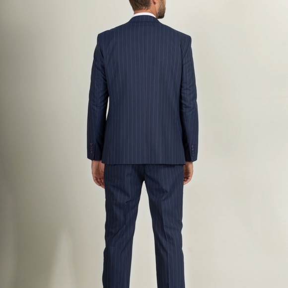 3 Piece Blue Pinstripe Suit 36R x 30W - Picture 6 of 6
